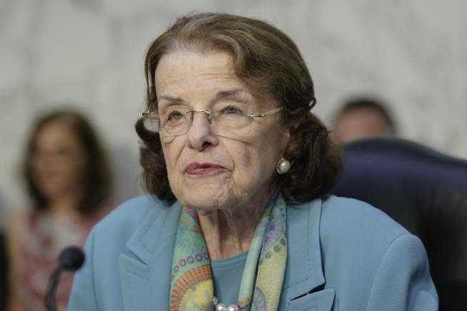 Colleague Prompts a Confused Feinstein