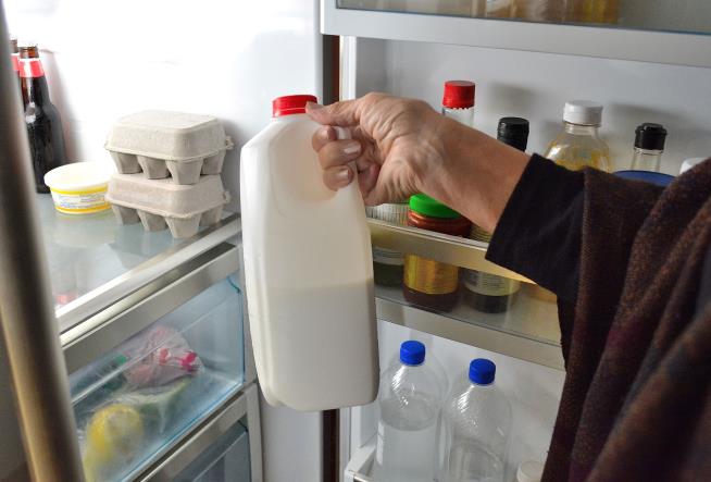 Realtor Fined $15K for Drinking Milk Straight From Jug