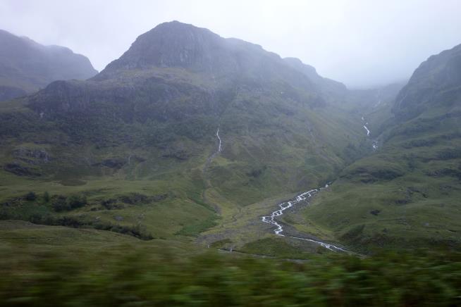 Three Hikers Found Dead in Scottish Highlands