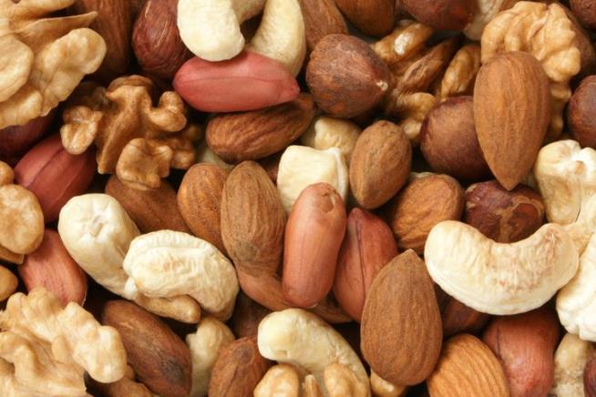 Handful of Nuts Daily Linked to Lower Depression
