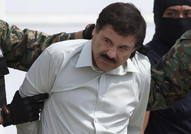 El Chapo Wants Judge to Let His Wife Visit Him in Jail