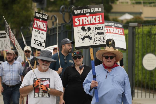 Tentative Deal Reached to End Hollywood Writers Strike
