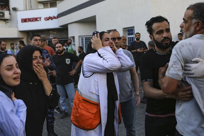 Gaza Officials: 500 Killed in Israeli Airstrike on Hospital