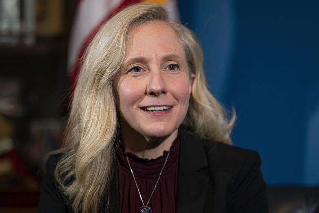 Spanberger to Leave House, Run for Virginia Governor