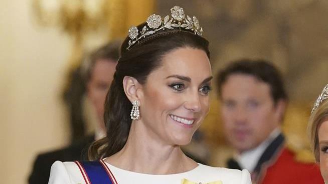 Kate Middleton's Tiara Had Royal Fans Gawking