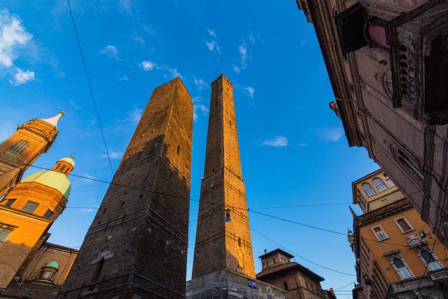 Officials: Leaning Tower in Italy Is Now on 'High Alert'