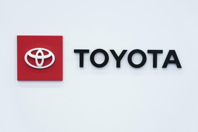 Toyota, Honda Announce Big Recalls