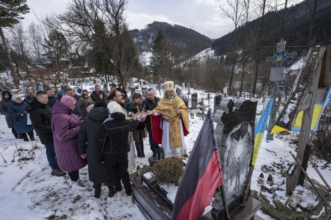 Ukraine Marks Christmas as Russian Shells Fall