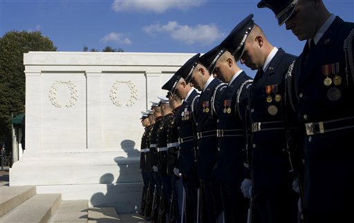 As Tomb Cracks, Army Mulls New Monument to Unknowns