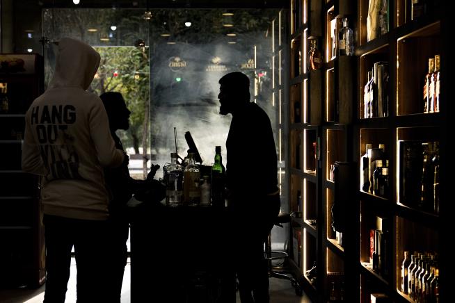 Saudi Arabia Opens First Liquor Store in 7 Decades