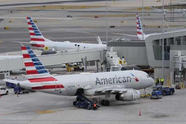 'Hard Landing' on Maui Sends 6 American Airlines Passengers to Hospital