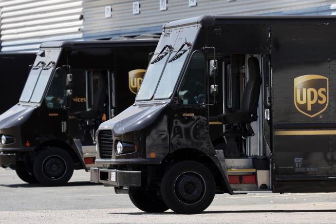 UPS Drops Sharply Despite Strong Profits