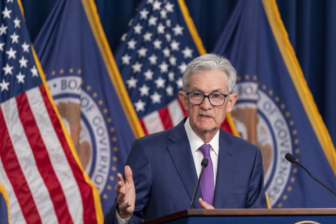 Jerome Powell: Be Patient With Interest Rates