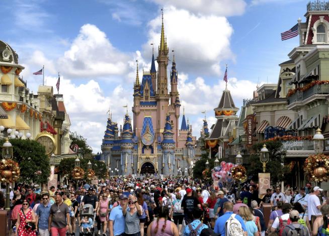 Lawsuit: Doctor Died After Eating at Disney Restaurant