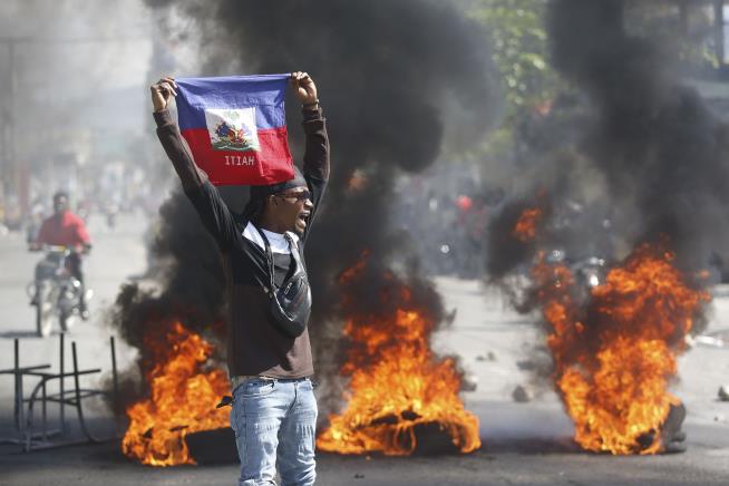 Haiti Gang Boss Orders Prime Minister to Quit