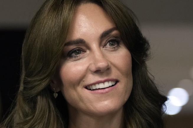 'Kill Notices' Issued on New Photo of Kate Middleton