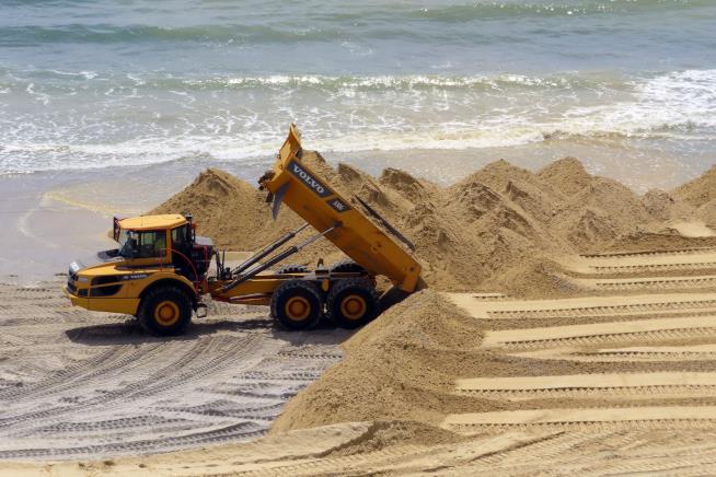 Atlantic City Casinos Are Desperately Seeking Sand