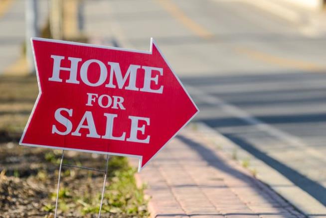 New Home Is Accidentally Built on Vacant Lot