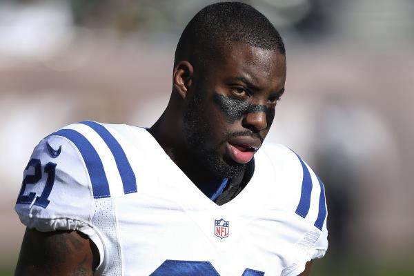 Former NFL Player Vontae Davis Dead at 35