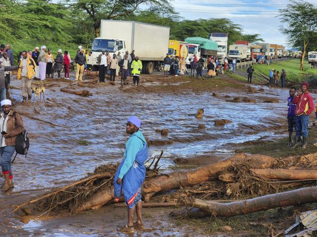 At Least 45 Dead in Kenya Flash Flood