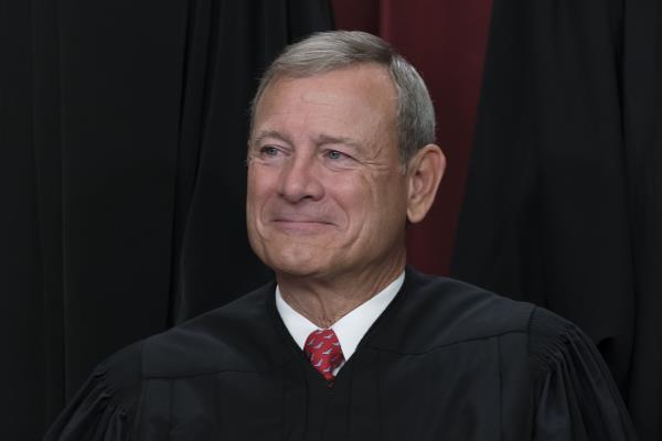 Roberts Rejects Senators' Request to Meet Over Alito