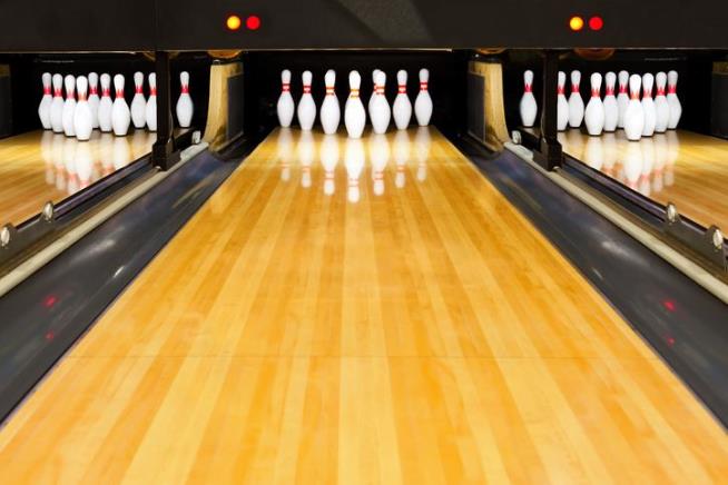 'Starbucks of Bowling' May Be Coming for Your Alley