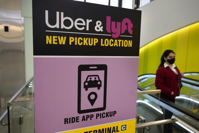 Uber, Lyft to Pay Massachusetts Drivers $32.50 Per Hour