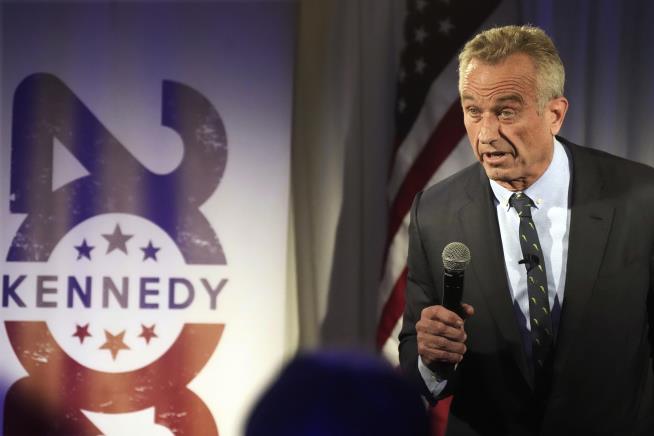 RFK Jr. Sends Sorry Text to Sex Assault Accuser