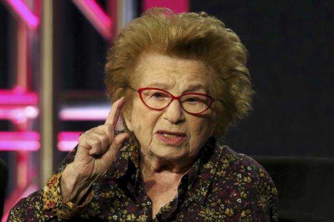 Sex Therapist 'Dr. Ruth' Dies at 96