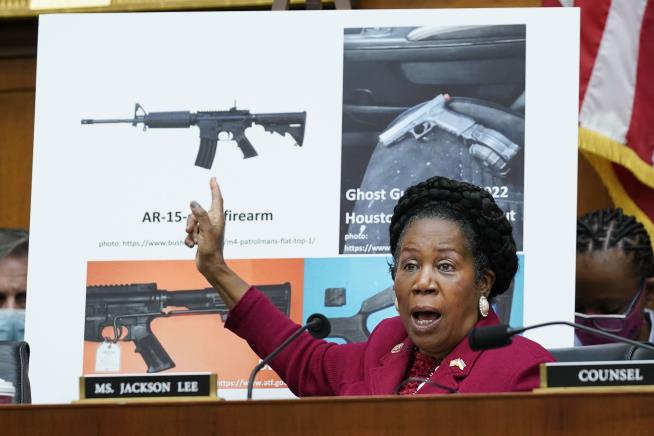 Longtime Rep. Sheila Jackson Lee Dies at 74