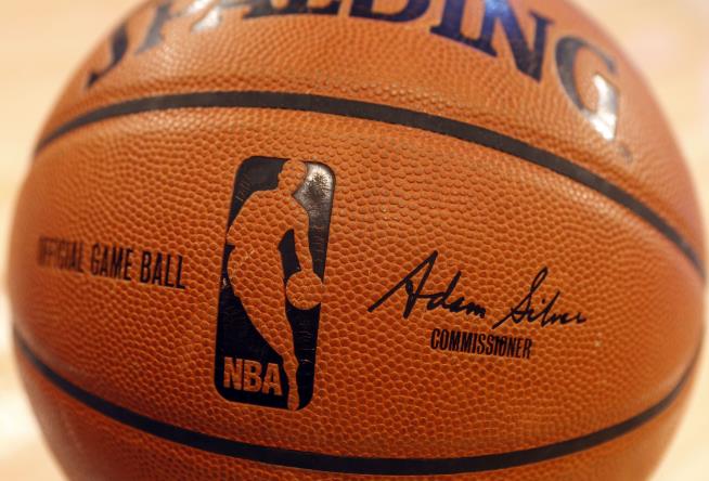 NBA Signs Record TV Deal