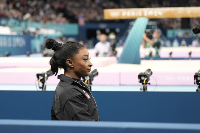 Injured Simone Biles Pulls Rabbit Out of a Hat Anyway