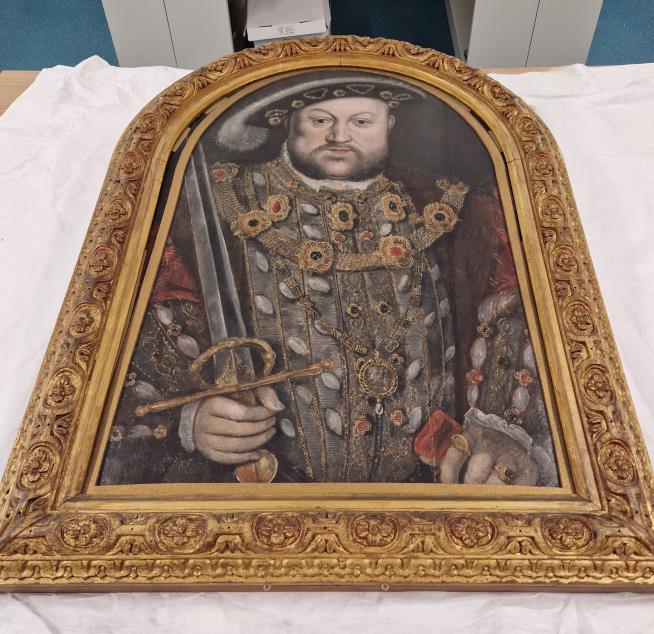 Scrolling X, Art Historian Spots Lost Tudor Portrait of a King