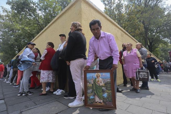 Mexico City's Xochimilco Canals Host St. Jude Relic