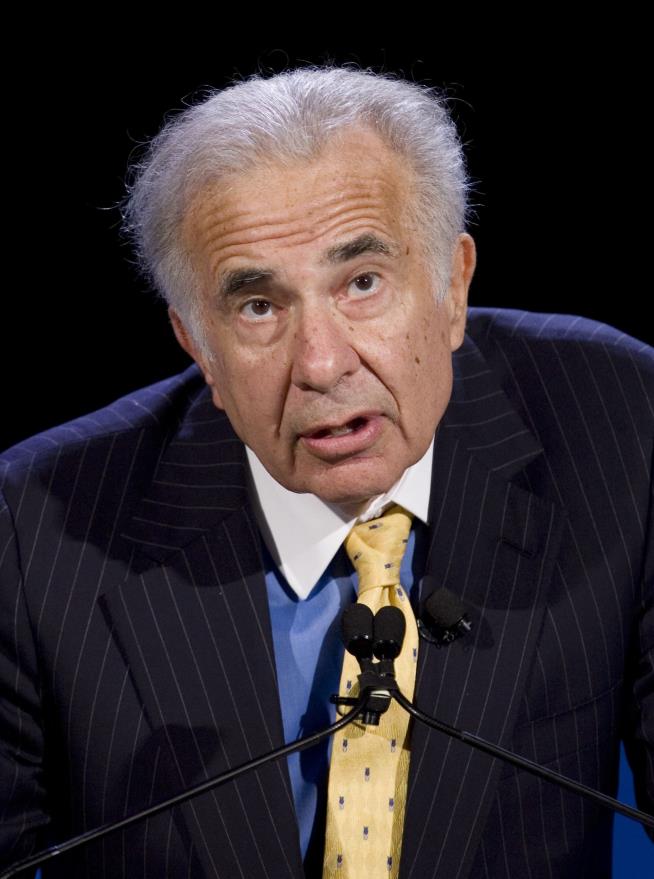 SEC Fines Billionaire Carl Icahn $2M