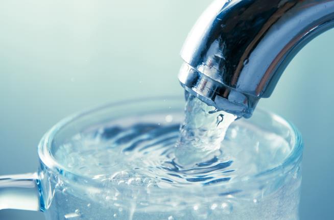 Federal Report: Too Much Fluoride Can Lower Kids' IQs