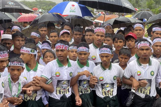 Rohingya Refugees Mark Anniversary of Mass Exodus