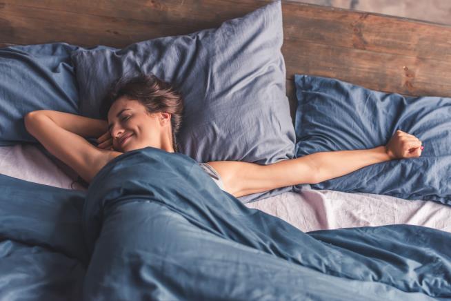 Want to Sleep In on Sundays? It May Help Your Heart