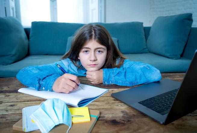 Girls' Brains 'Aged' Dramatically During Lockdown