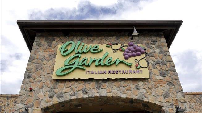 Olive Garden Relents on Its Resistance to Delivery