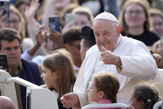 Pope Francis Cancels Audiences Due to Flu