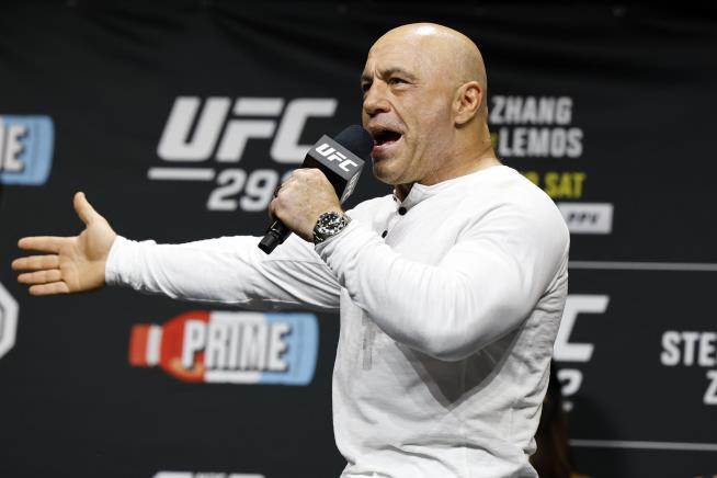 Joe Rogan May Factor Into Election Home Stretch