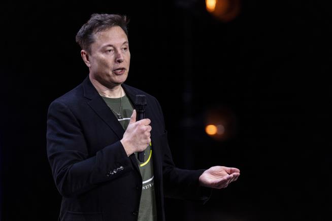 One Signer Per Day Will Collect $1M, Musk Says