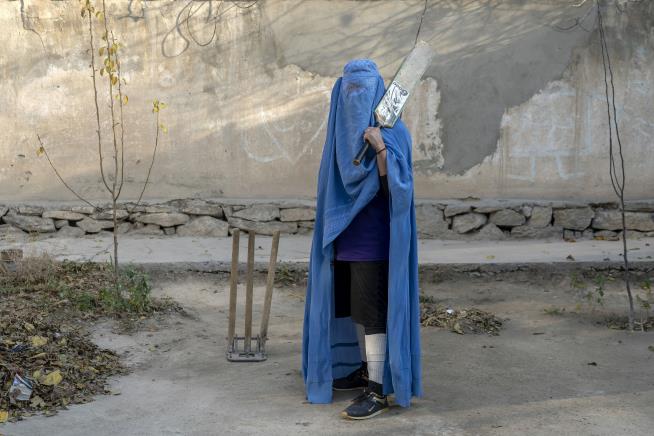 Now Afghan Women Can't Pray Loudly, Says Taliban