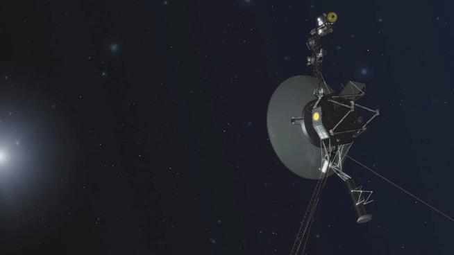 Voyager 1 Reaches NASA by Turning On Old Transmitter