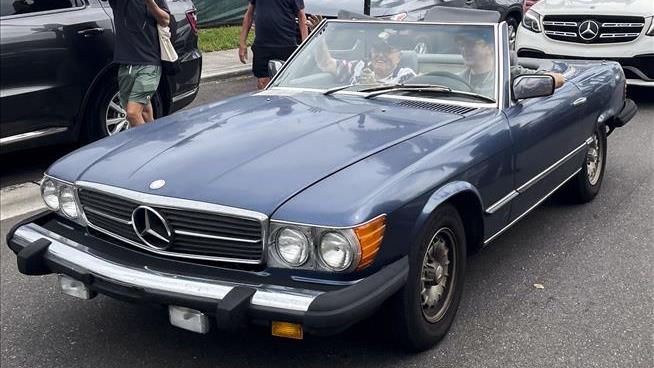 Giuliani Rolls Up to Vote in Car He Was to Hand Over