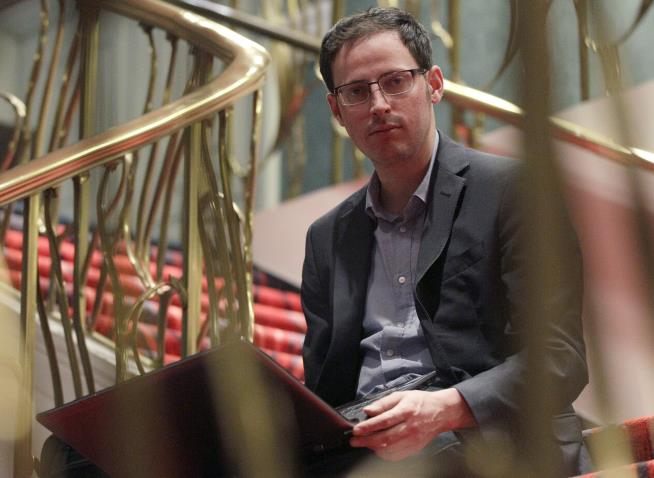 Nate Silver Abruptly Ditches His Prediction Model