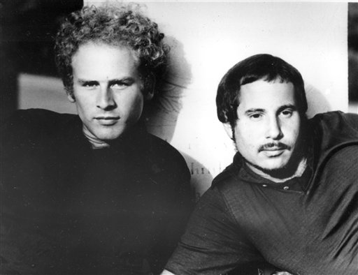 Simon and Garfunkel Appear to Have Made Amends