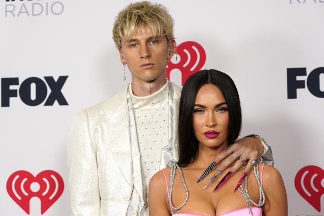 Megan Fox, Machine Gun Kelly Expecting Baby