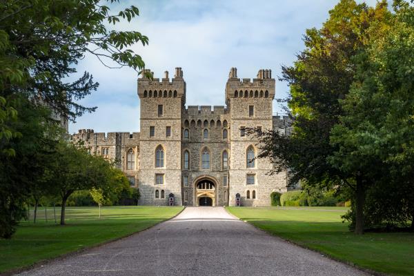 Burglars Bust Into Windsor Castle Estate